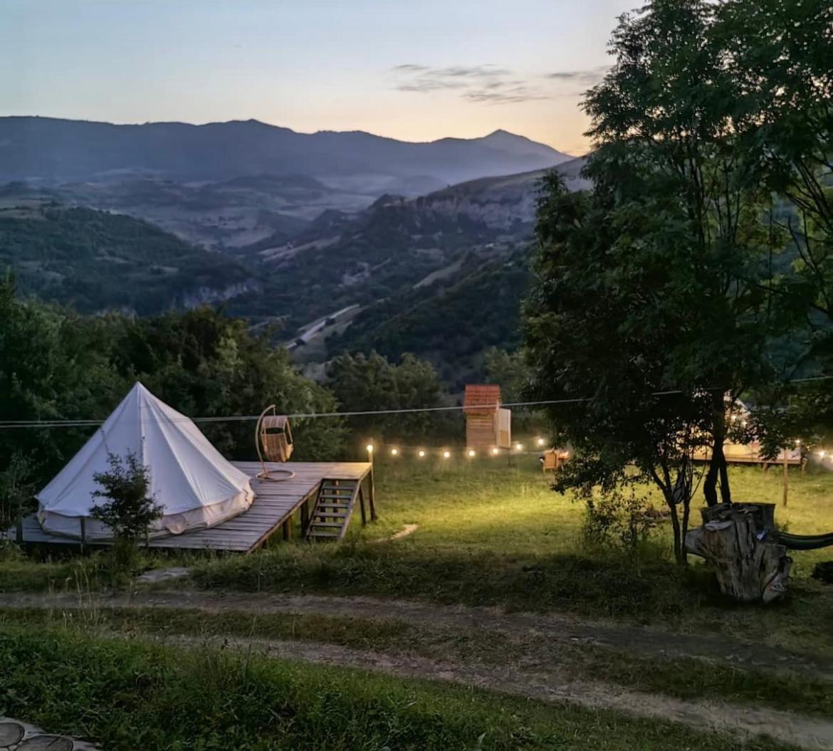 Alereks Mountain Camping Tumanyan 外观 照片