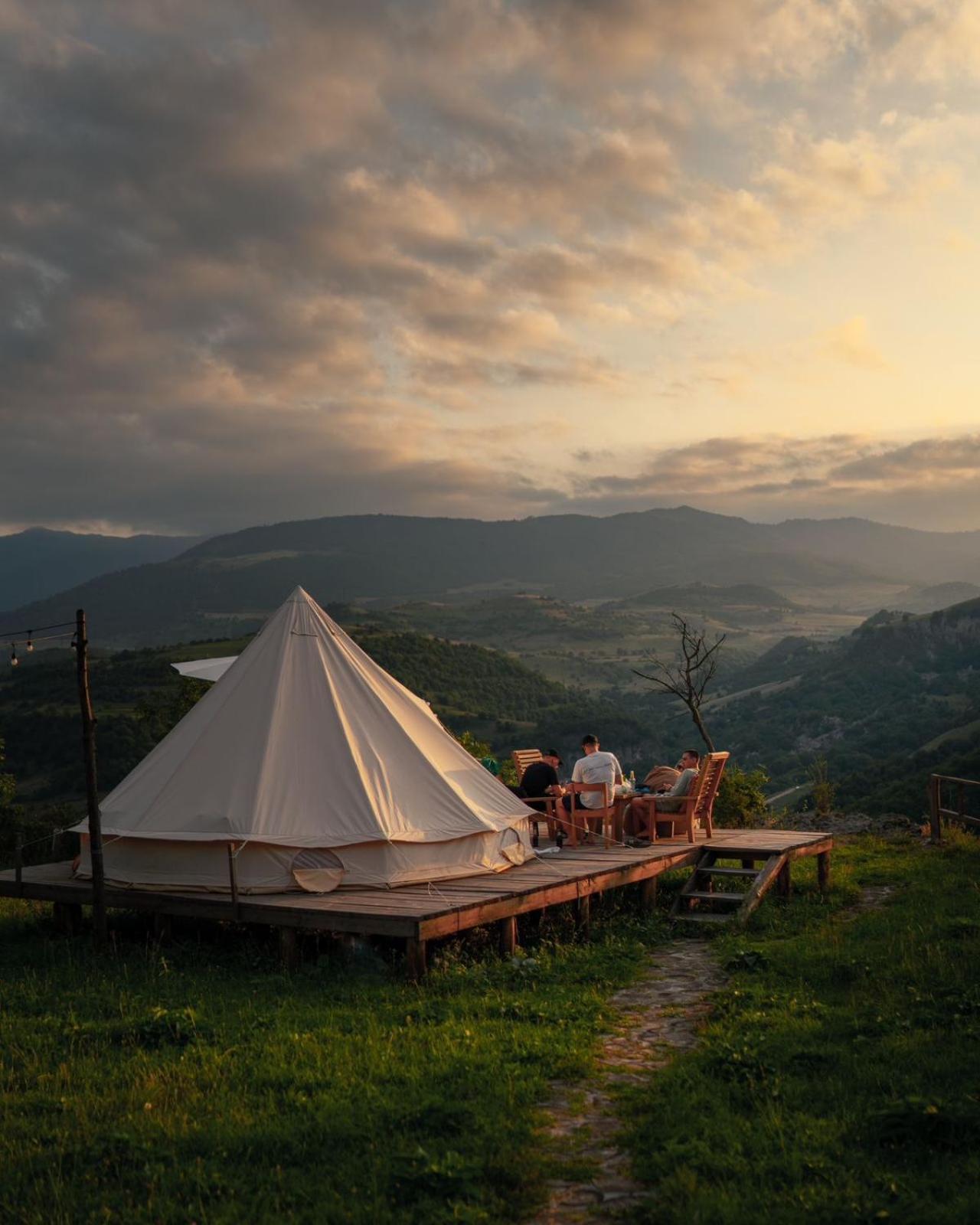 Alereks Mountain Camping Tumanyan 外观 照片